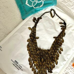 Vintage Kendra Scott gold leaf necklace